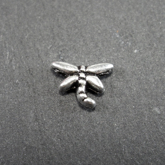 10 winzige, filigrane Libellen Perlen, antik silberfarben, 10212