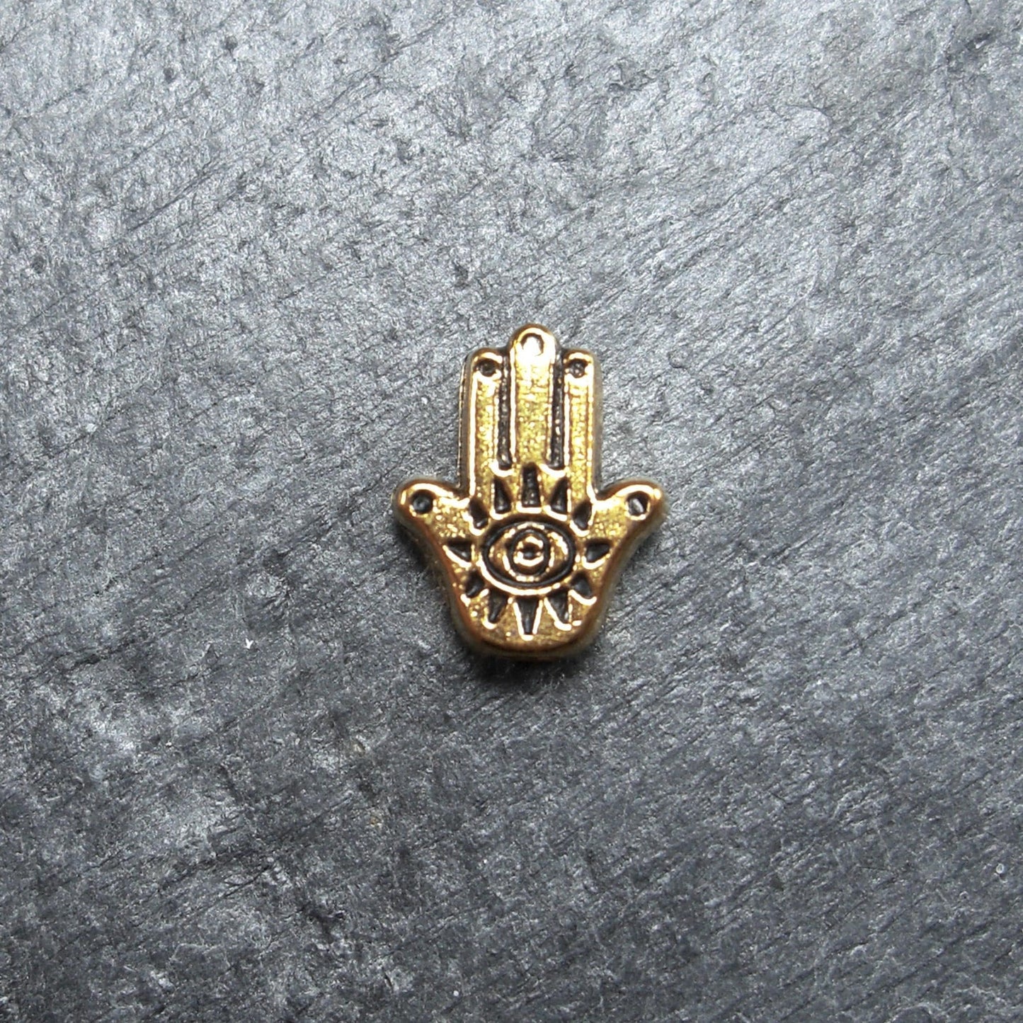 5 kleine Perlen Hamsa, Hand der Fatima, antik goldfarben, 10232