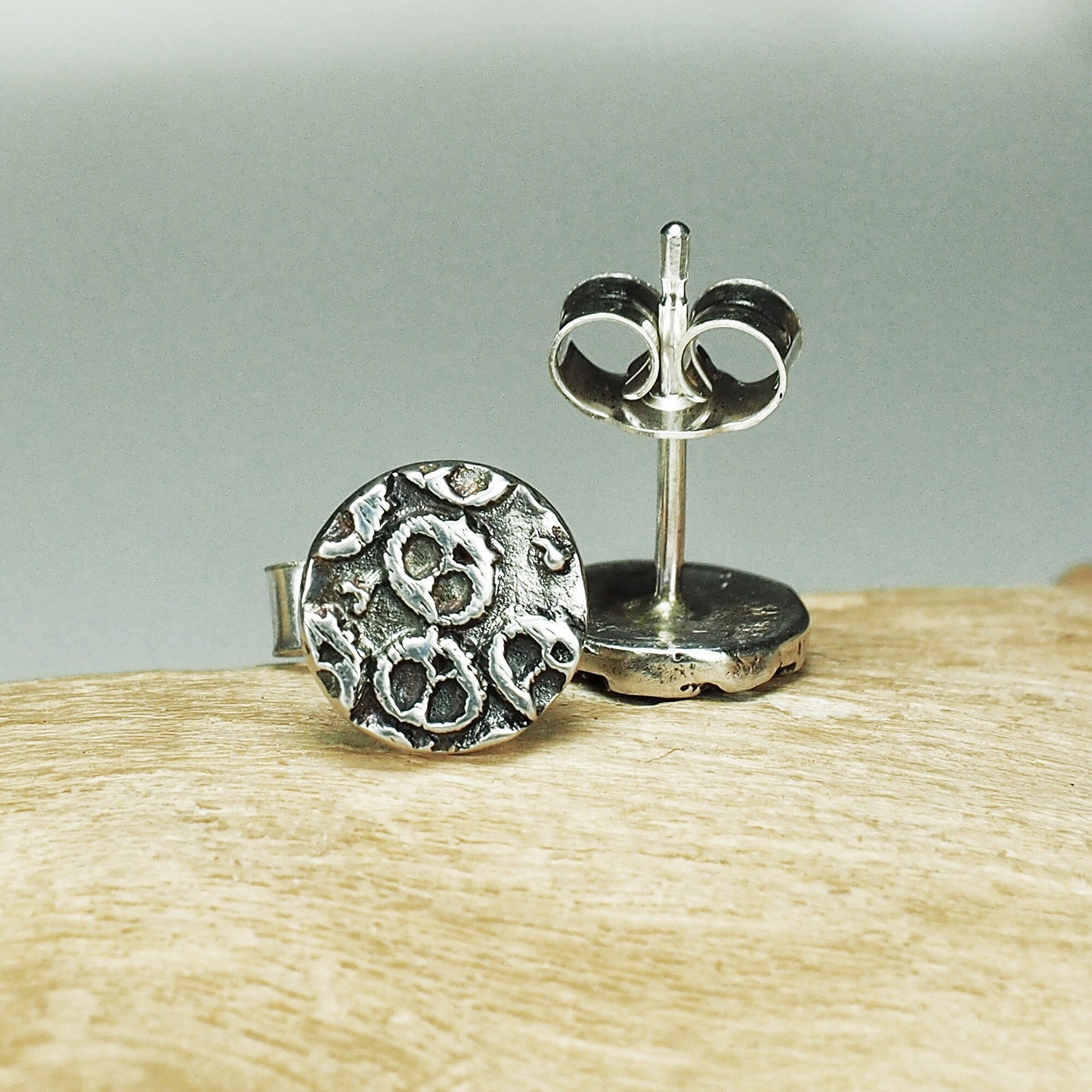 Ohrstecker Totenkopf und Herz Sterling Silber, 40141