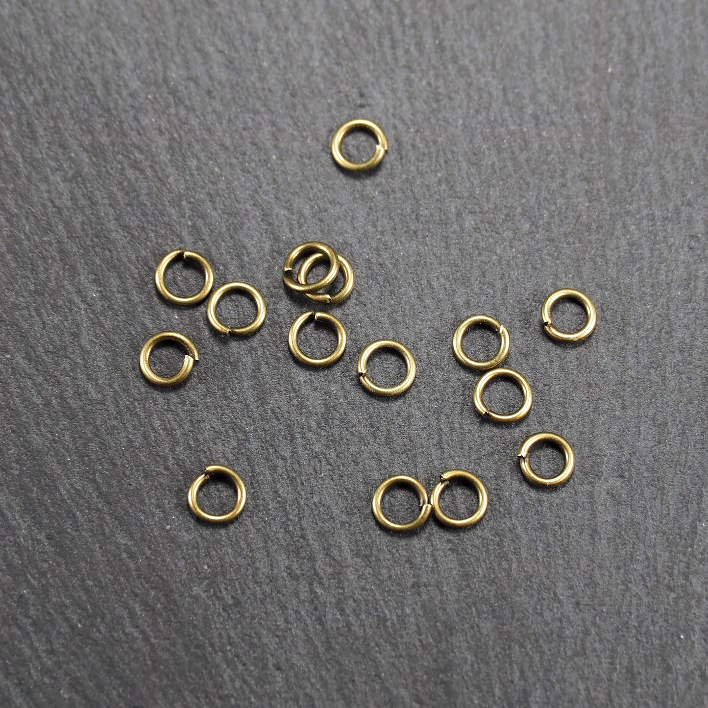 200 Binderinge 4 mm, Eisen bronzefarben, 10978