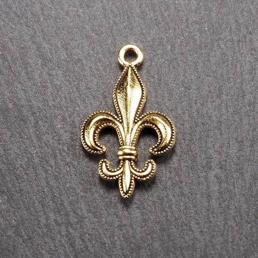 5 Anhänger Lilie, Fleur de Lis, antik goldfarben, 10940