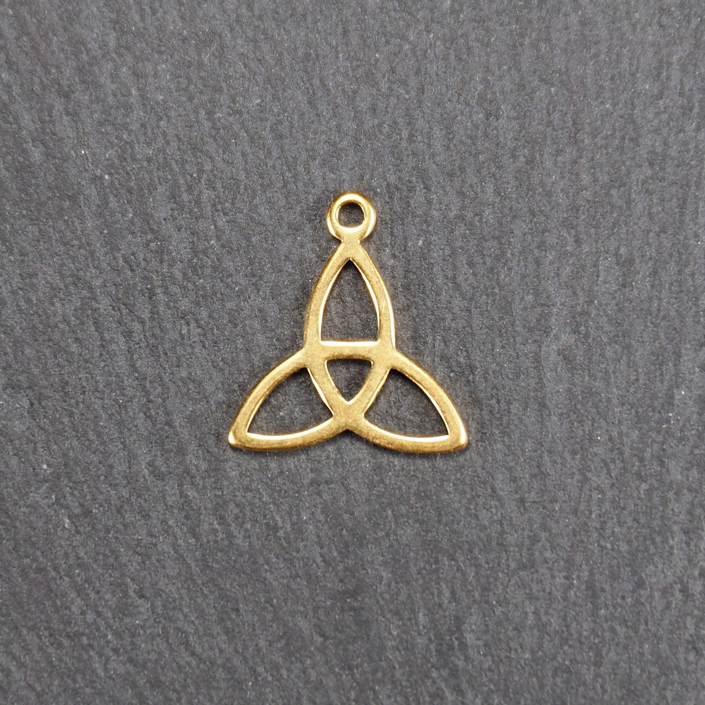 Anhänger keltische Triquetra, chirurgischer Edelstahl 316 vergoldet, 11015