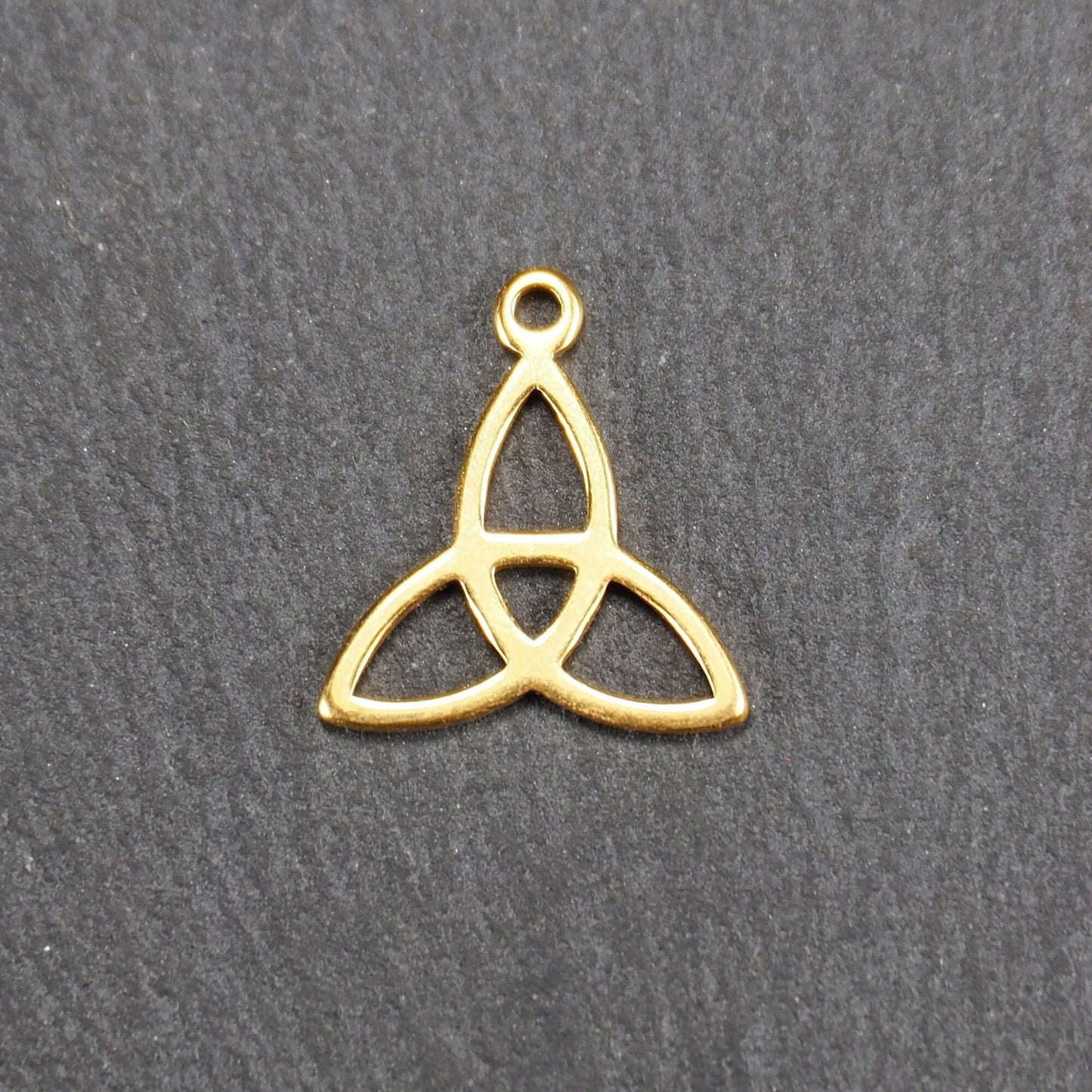 Anhänger keltische Triquetra, chirurgischer Edelstahl 316 vergoldet, 11015