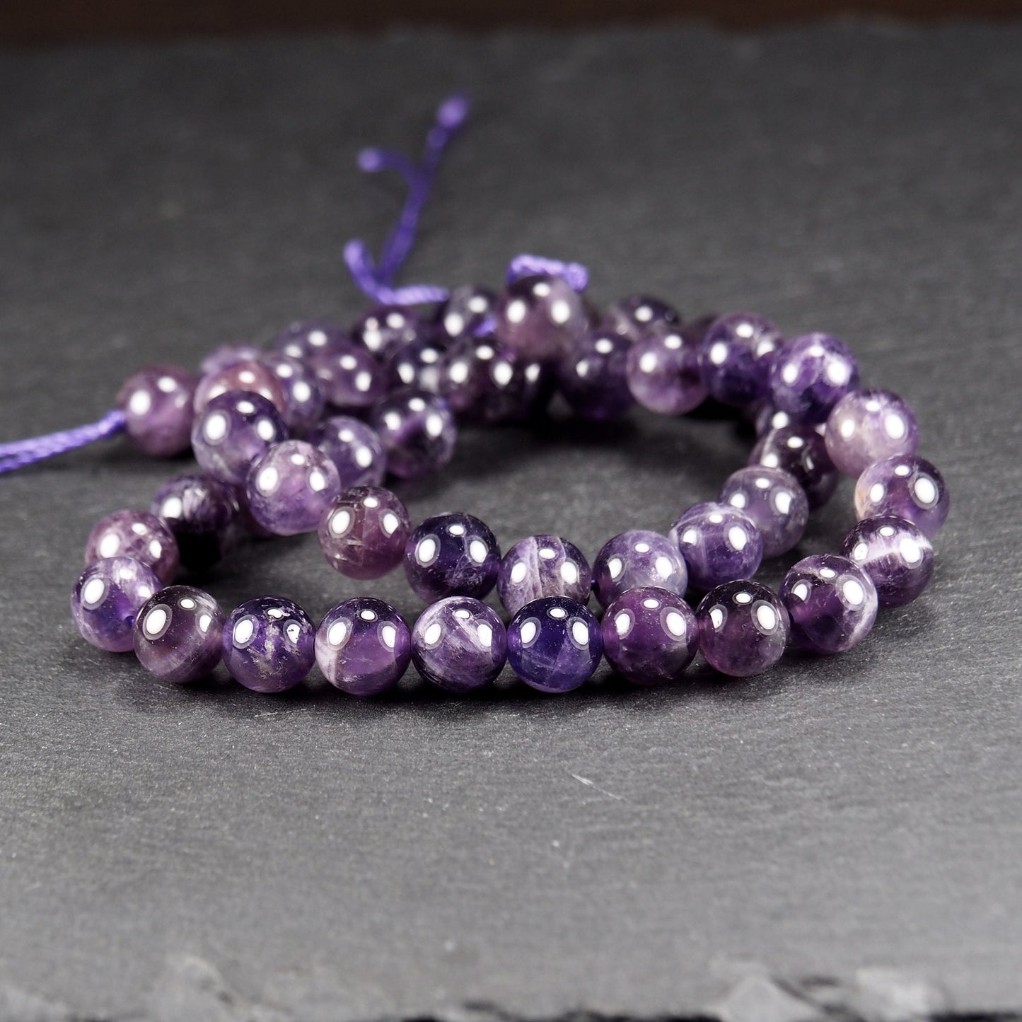 AAA Amethyst Perlen 8 mm, 1 Strang ca. 47 Stück, tiefes Violett, 10912