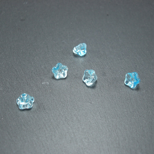 5 Glas Perlen 8 x 6 mm, Blume, Blüte, hellblau, 10541